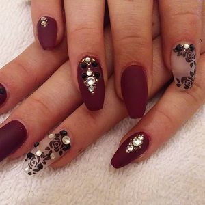 Meet your Posher, April